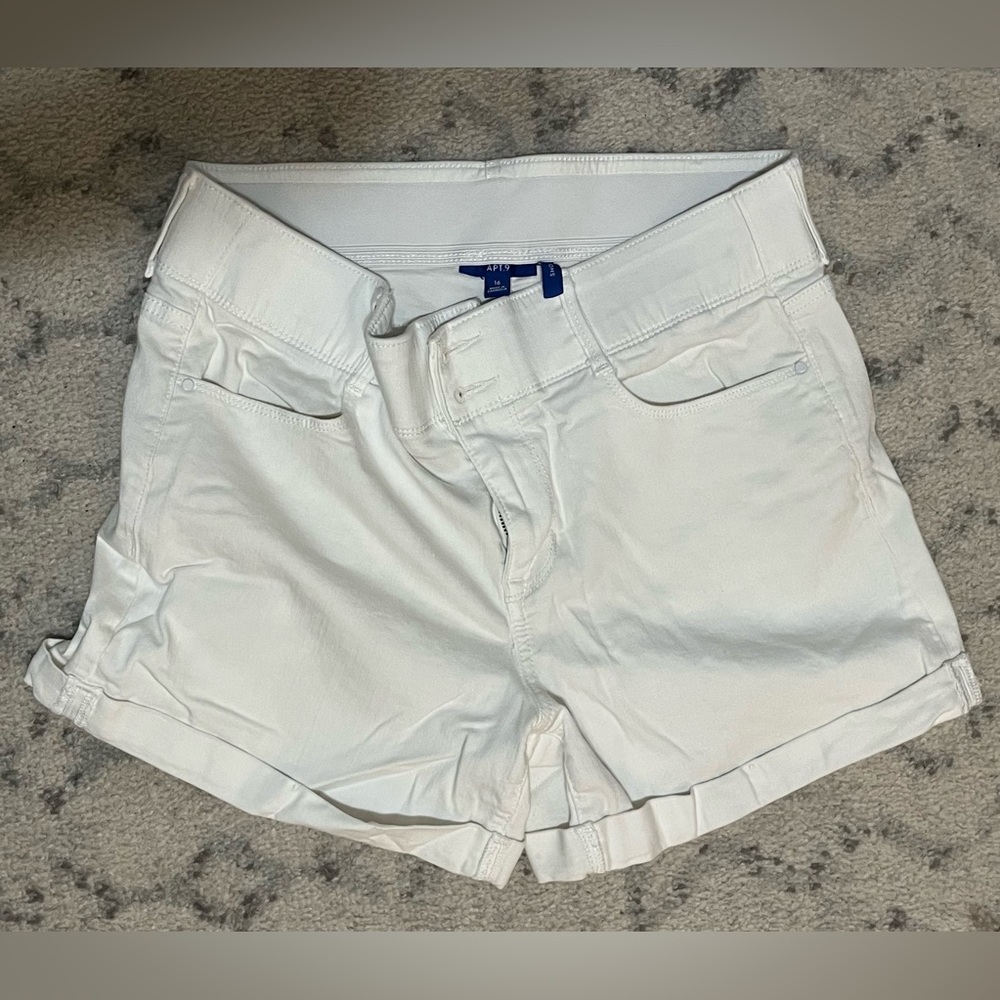 Women’s Apt. 9 Shorts with Rolled Hem